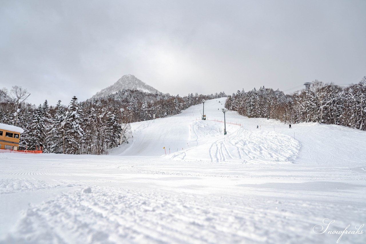 富良野スキー場　気温 -14℃。ダイヤモンドダストが煌めく、国内屈指のリゾートゲレンデを堪能♪